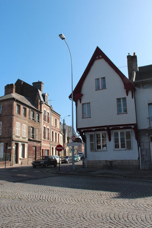 Bed and Breakfast Les Capucines Abbeville Esterno foto