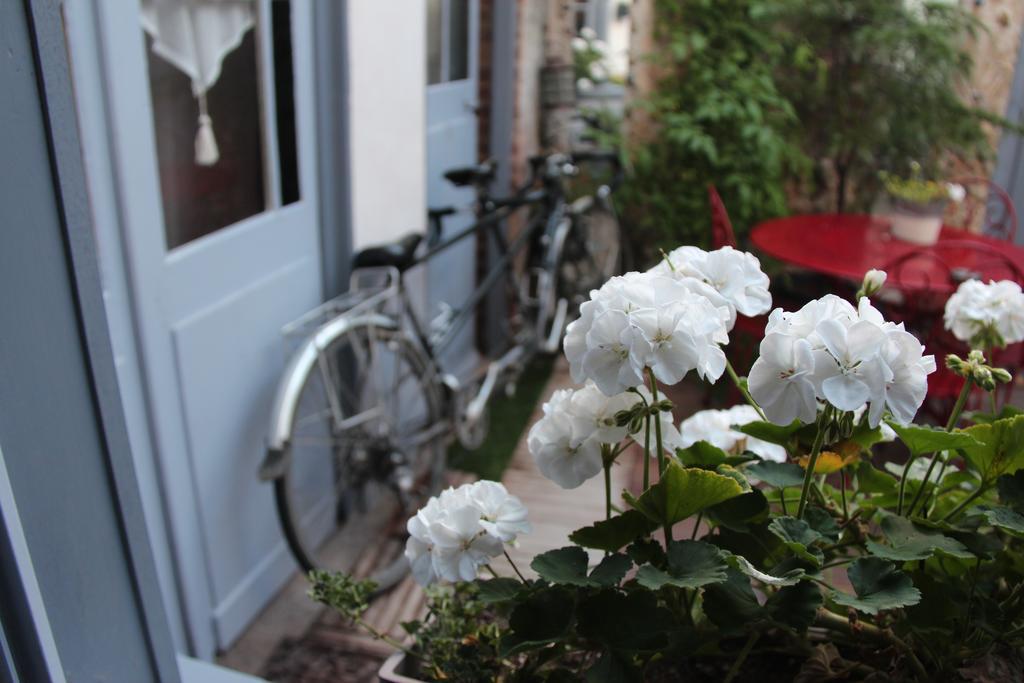 Bed and Breakfast Les Capucines Abbeville Esterno foto